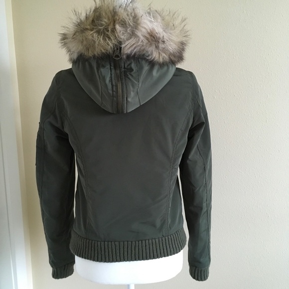 American Eagle Flight Bomber Jacket - Picture 6 of 8